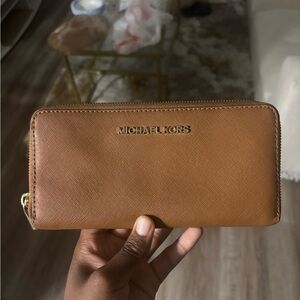 Michael Kors Tan Wallet